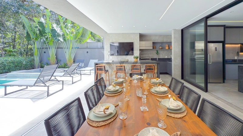 Casa de Alto Padrão com 6 Suítes, Piscina e Hidromassagem na Riviera: 21ª foto da galeria de imagens do imóvel
