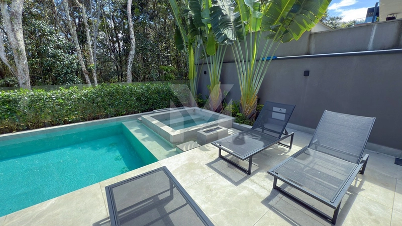 Casa de Alto Padrão com 6 Suítes, Piscina e Hidromassagem na Riviera: 69ª foto da galeria de imagens do imóvel