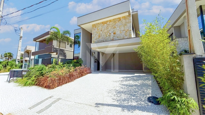 Casa de Alto Padrão com 6 Suítes, Piscina e Hidromassagem na Riviera: 2ª foto da galeria de imagens do imóvel