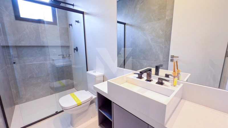 Casa de Alto Padrão com 6 Suítes, Piscina e Hidromassagem na Riviera: 63ª foto da galeria de imagens do imóvel