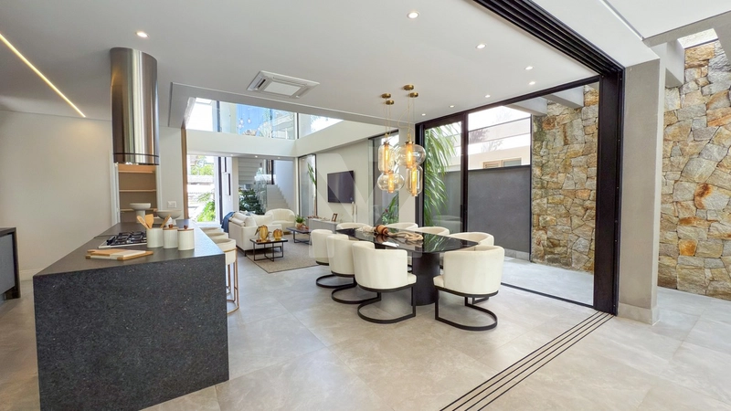 Casa de Alto Padrão com 6 Suítes, Piscina e Hidromassagem na Riviera: 12ª foto da galeria de imagens do imóvel