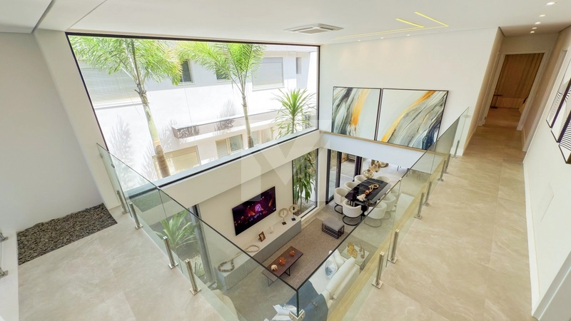 Casa de Alto Padrão com 6 Suítes, Piscina e Hidromassagem na Riviera: 36ª foto da galeria de imagens do imóvel