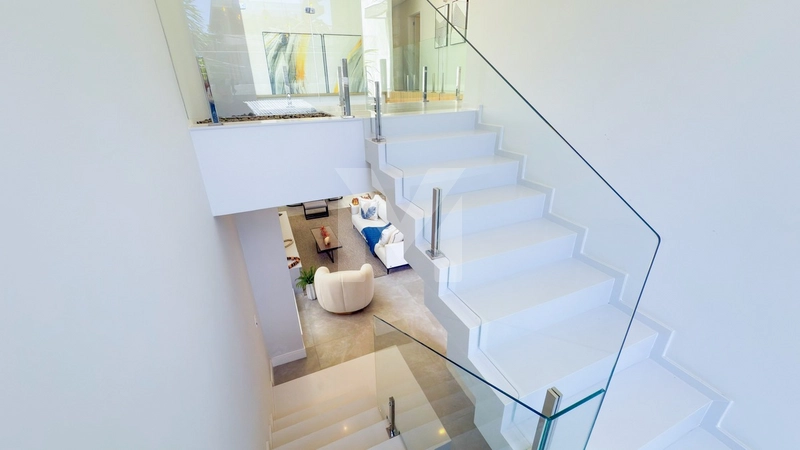 Casa de Alto Padrão com 6 Suítes, Piscina e Hidromassagem na Riviera: 32ª foto da galeria de imagens do imóvel