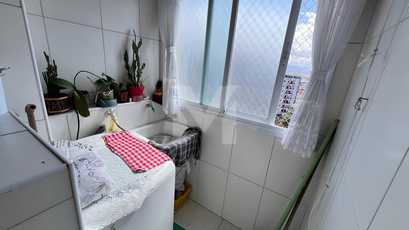 Apartamento a 200 metros do mar na Vila Caiçara: 5ª foto da galeria de imagens do imóvel