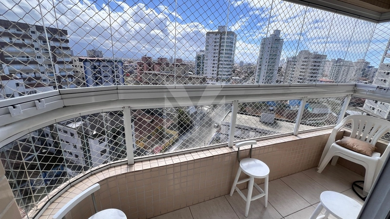 Apartamento a 200 metros do mar na Vila Caiçara: 2ª foto da galeria de imagens do imóvel