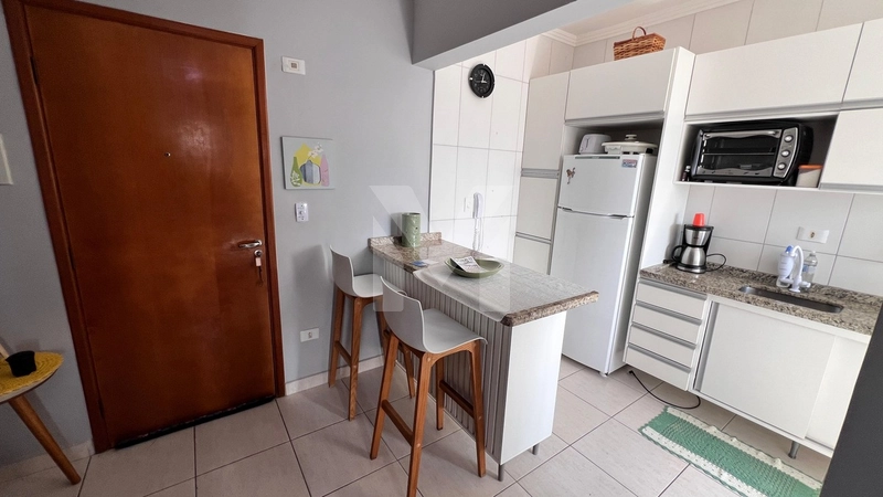 Apartamento a 200 metros do mar na Vila Caiçara: 11ª foto da galeria de imagens do imóvel