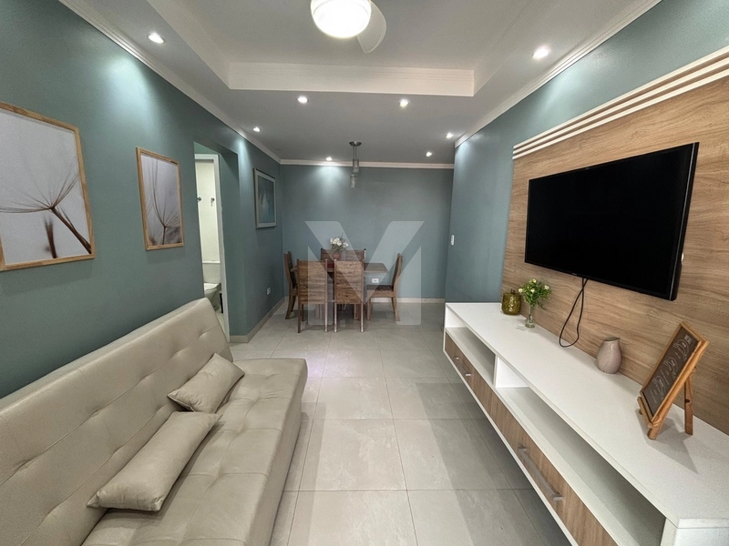 Apartamento á 100 metros do mar: 1ª foto da galeria de imagens do imóvel