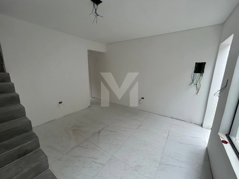 Casa em Condomínio no Bairro Caiçara – Praia Grande: 3ª foto da galeria de imagens do imóvel