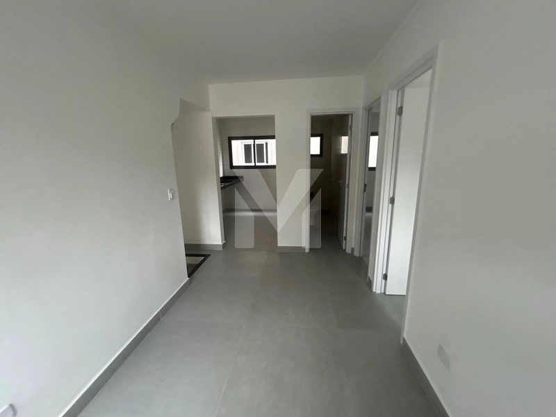 Casa em Condomínio no Bairro Guilhermina – Praia Grande: 2ª foto da galeria de imagens do imóvel