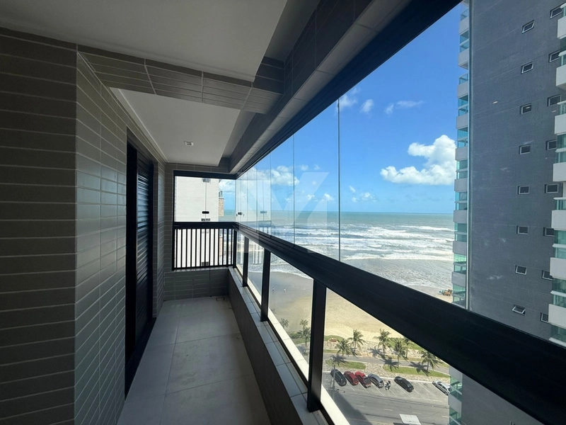 Apartamentos frente mar à venda em Praia Grande, Maracanã