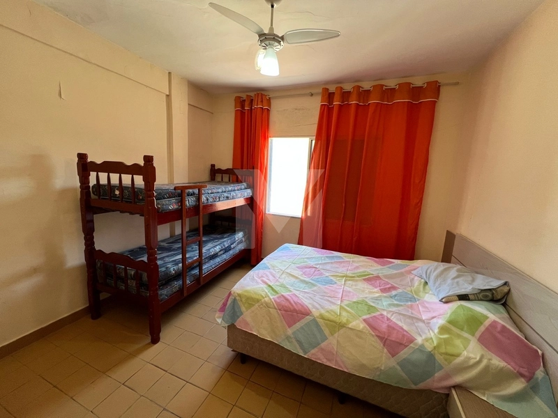 Apartamento na Ocian a 100m da praia: 5ª foto da galeria de imagens do imóvel