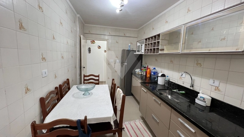 Apartamento espaçoso a uma quadra da praia: 9ª foto da galeria de imagens do imóvel