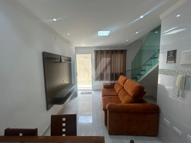 Casa em condomínio Mobiliada: 2ª foto da galeria de imagens do imóvel