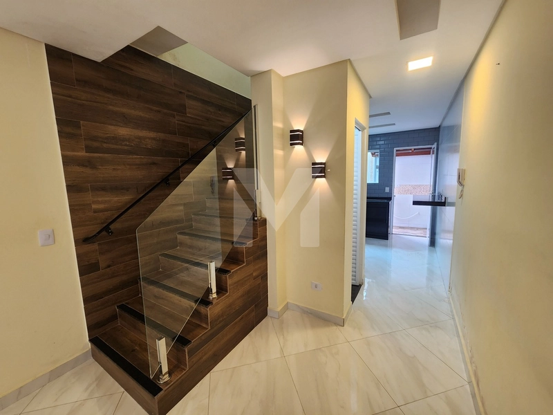 Casa em Condomínio no Caiçara