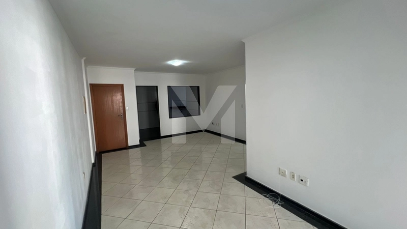 Apartamento 3 dormitórios gigante: 2ª foto da galeria de imagens do imóvel