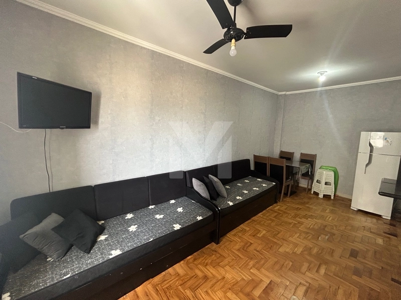 Kitnet na Guilhermina com Vista para o Mar – Oportunidade Única!