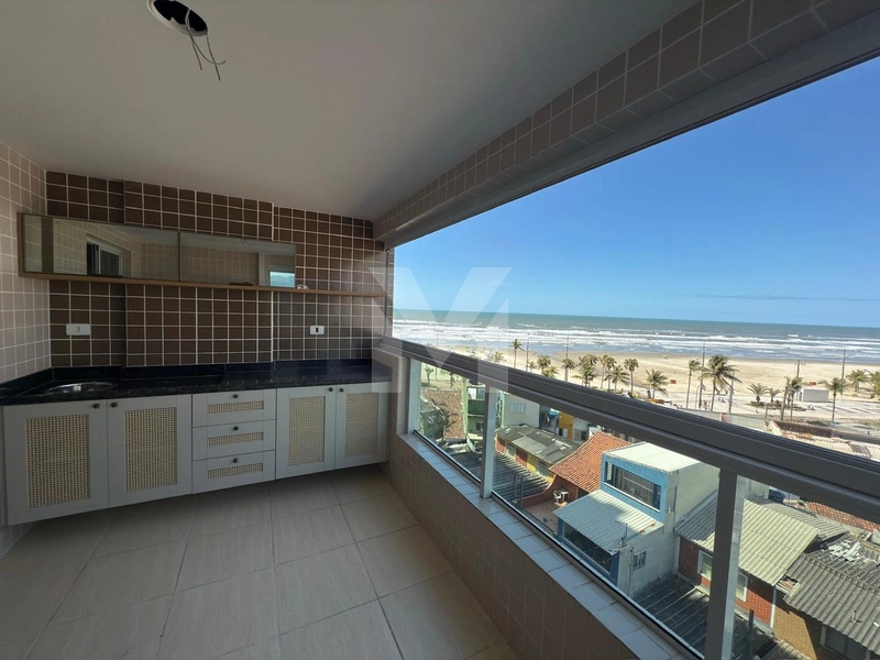 Apartamentos frente mar à venda em Praia Grande, Mirim