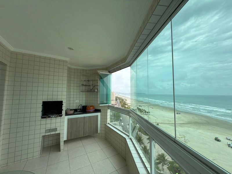 Apartamentos frente mar à venda em Praia Grande, Maracanã