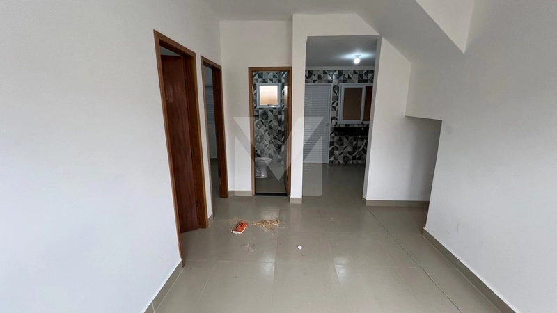 Casa de condomínio aconchegante no Melvi por R$ 260 mil