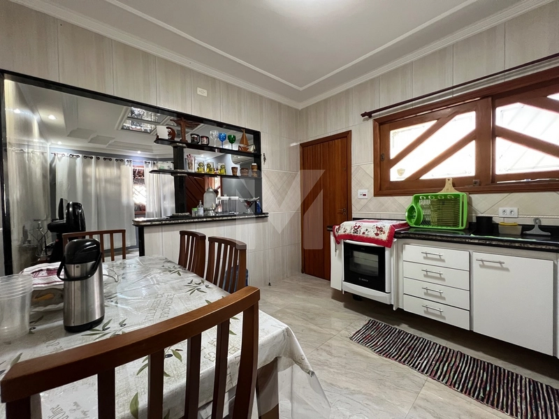 CASA 2 DORMITÓRIOS 1 SUITE PARA VENDA - MARACANÃ: 5ª foto da galeria de imagens do imóvel