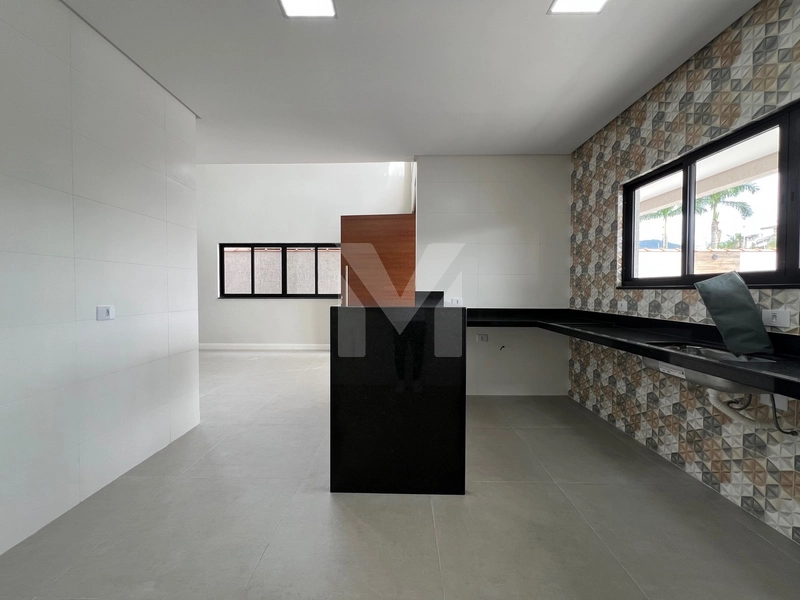 CASA 3 DORMITÓRIOS SUITES, PISCINA E CHURRASQUEIRA PARA VENDA: 5ª foto da galeria de imagens do imóvel