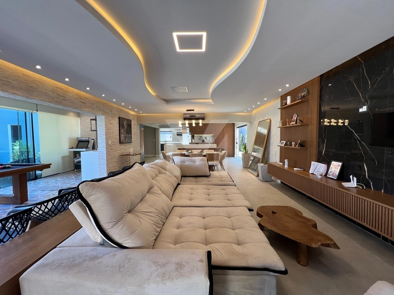 CASA ALTO PADRÃO 5 DORMS 4 SUITES, PISCINA, SAUNA: 1ª foto da galeria de imagens do imóvel