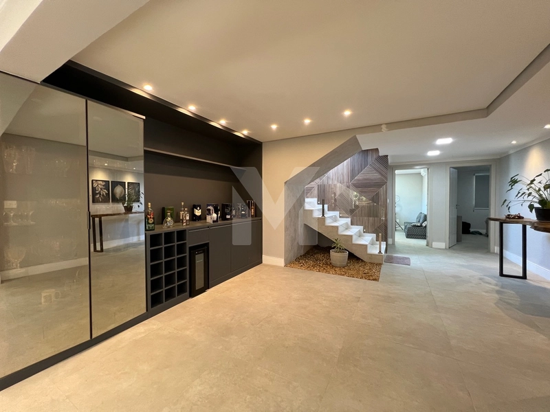 CASA ALTO PADRÃO 5 DORMS 4 SUITES, PISCINA, SAUNA: 11ª foto da galeria de imagens do imóvel