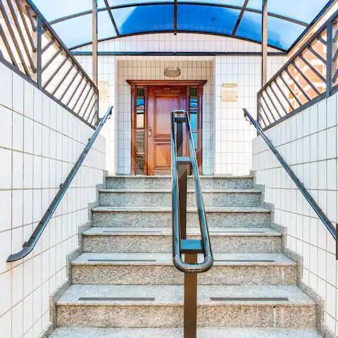 Apartamento no Boqueirão a 400 metros da praia — porteira fechada.: 2ª foto da galeria de imagens do imóvel