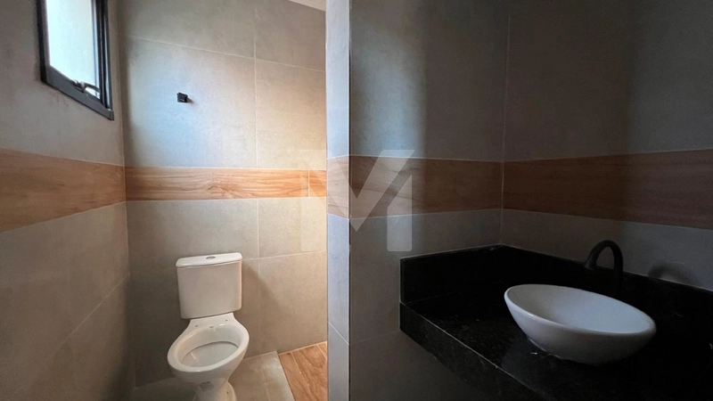 Casa Térrea em Condomínio no Caiçara — com piscina e churrasqueira.: 10ª foto da galeria de imagens do imóvel