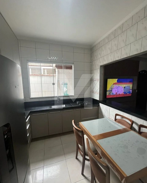Casa a 350 metros da praia —com piscina e churrasqueira por R$ 530.000: 9ª foto da galeria de imagens do imóvel