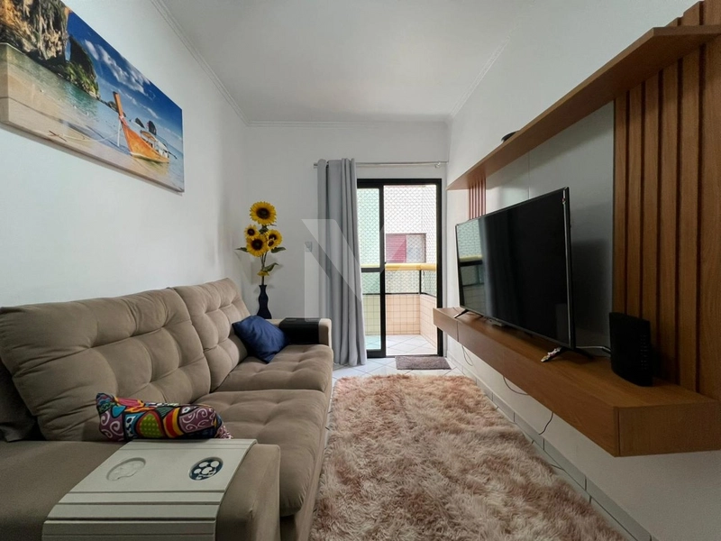 Oportunidade na Ocian — apartamento porteira fechada com 1 dormitório