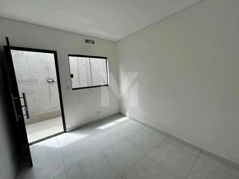 Sobrado em Condomínio – 2 Dormitórios no Caiçara a 20m da Praia Grande: 2ª foto da galeria de imagens do imóvel