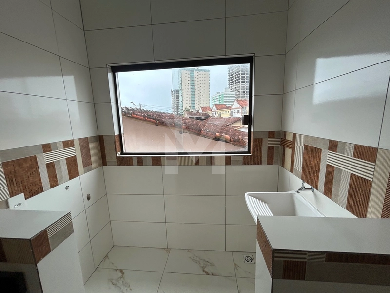 Casa de Condomínio no Jardim Real – 2 Dormitórios, 1 Suíte e Área de L: 12ª foto da galeria de imagens do imóvel