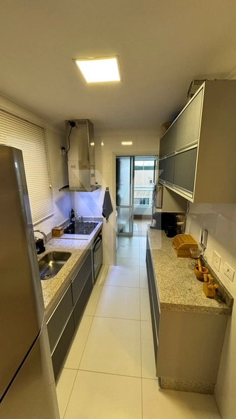 Apartamento amplo no Canto do Forte: 7ª foto da galeria de imagens do imóvel