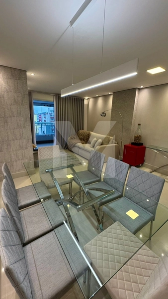 Apartamento amplo no Canto do Forte: 11ª foto da galeria de imagens do imóvel