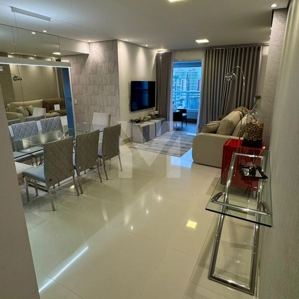 Apartamento amplo no Canto do Forte: 10ª foto da galeria de imagens do imóvel