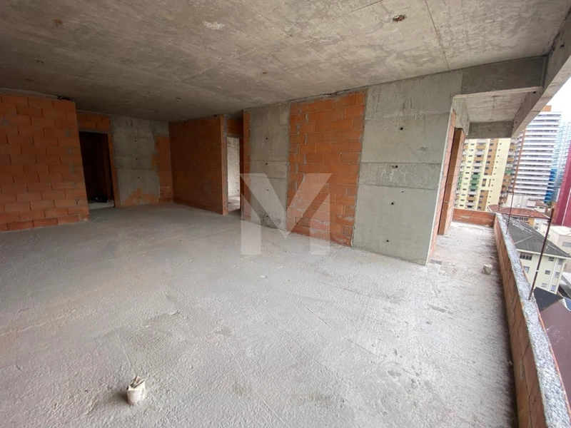 Exclusividade e Sofisticação Perto do Mar: 4ª foto da galeria de imagens do imóvel