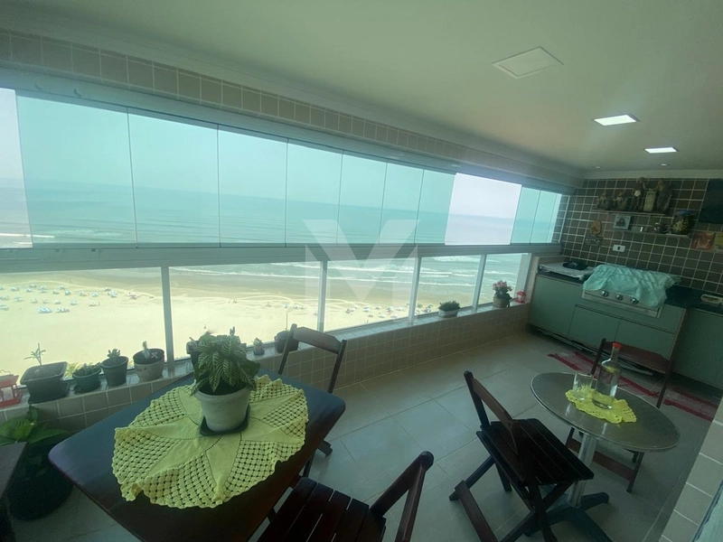 Apartamento frente mar com 3 dormitórios porteira fechada: 3ª foto da galeria de imagens do imóvel