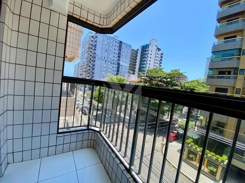 Apartamento Mobiliado com Sacada e Vista para o Mar na Guilhermina: 2ª foto da galeria de imagens do imóvel