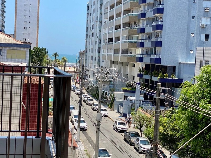 Apartamento Mobiliado com Sacada e Vista para o Mar na Guilhermina