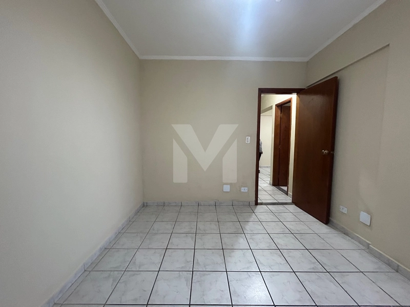 Apartamento 2 Dormitórios em Prédio Frente Mar com Vista Lateral no Ba: 13ª foto da galeria de imagens do imóvel