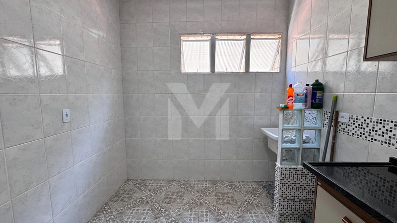 KITNET FRENTE MAR - PRAIA GRANDE