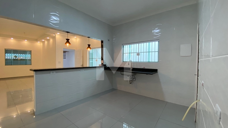 Casa a menos de 100 metros do mar – Vila Caiçara, Praia Grande/SP: 7ª foto da galeria de imagens do imóvel