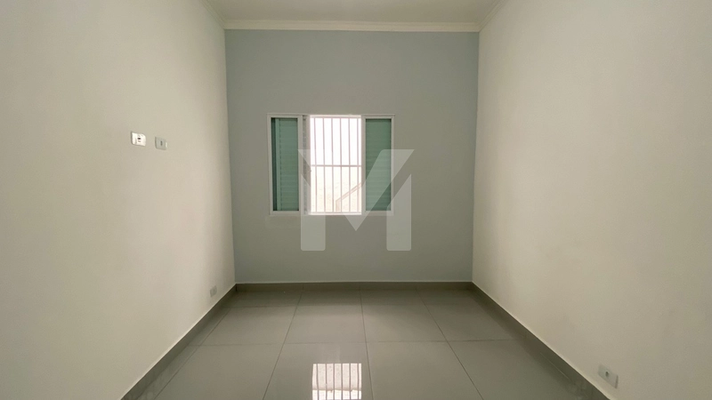 Casa a menos de 100 metros do mar – Vila Caiçara, Praia Grande/SP: 3ª foto da galeria de imagens do imóvel