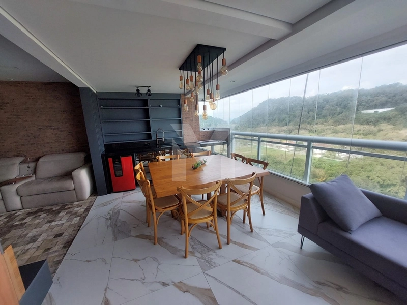 Apartamento 3 dormitórios no Canto do Forte com vista para o mar: 2ª foto da galeria de imagens do imóvel