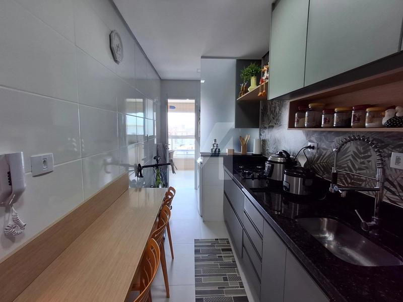 Lindo apartamento 2 dormitórios mobiliado e com vista mar R$ 760 mil: 27ª foto da galeria de imagens do imóvel