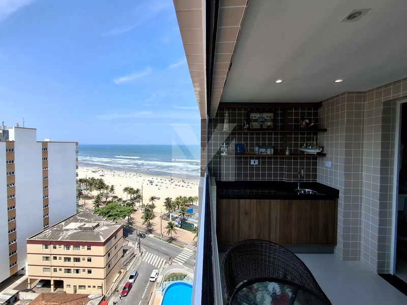 Lindo apartamento 2 dormitórios mobiliado e com vista mar R$ 760 mil