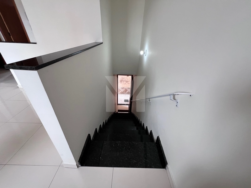 CASA SOBREPOSTA EM CONDOMÍNIO: 8ª foto da galeria de imagens do imóvel