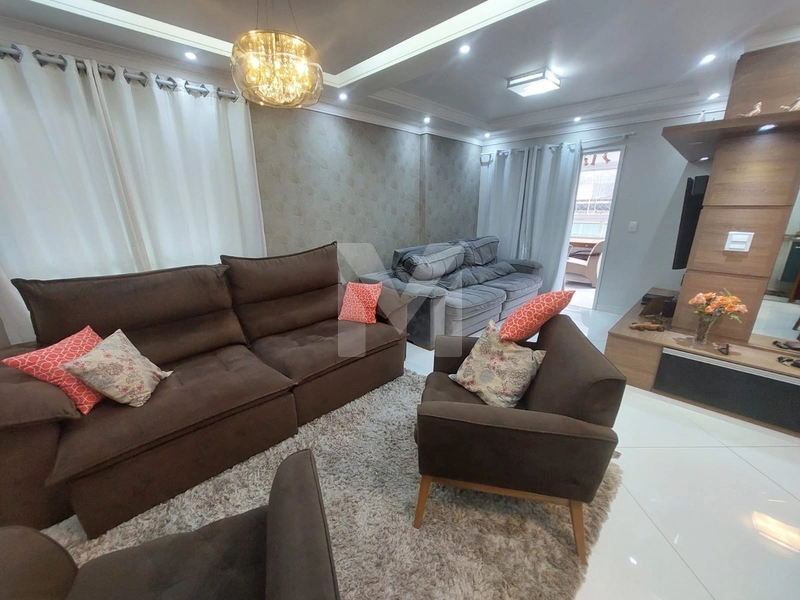 Apartamento de 3 dormitórios com vista mar na Guilhermina