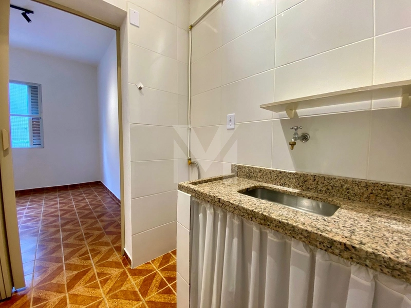 Kitnet à venda no Centro do Boqueirão apenas 50 metros da praia: 5ª foto da galeria de imagens do imóvel